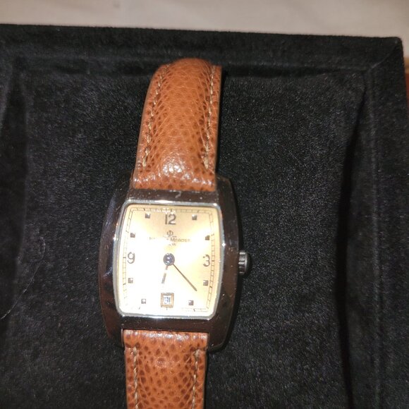 Baume & Mercier Women's Rose Dial Silver Model 2804632